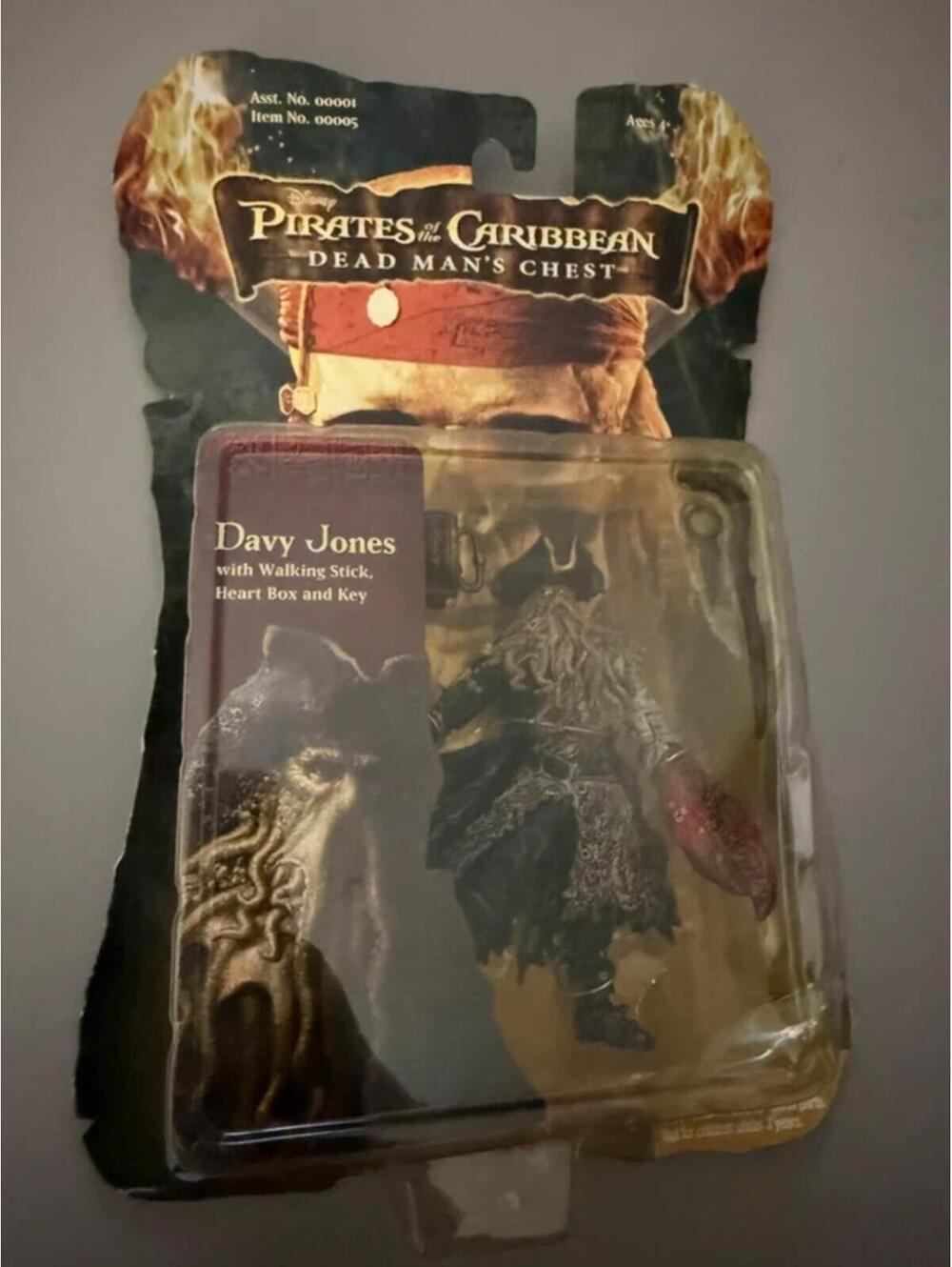 Pirates of The Caribbean Dead Man's Chest Davy Jones Action Figure 2006 New